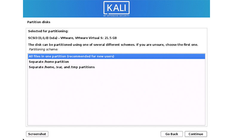 مرحله یازدهم آموزش نصب کالی لینوکس - انتخاب گزینه یک پارتیشن برای تمامی فایل‌ها یا چندین پارتیشن